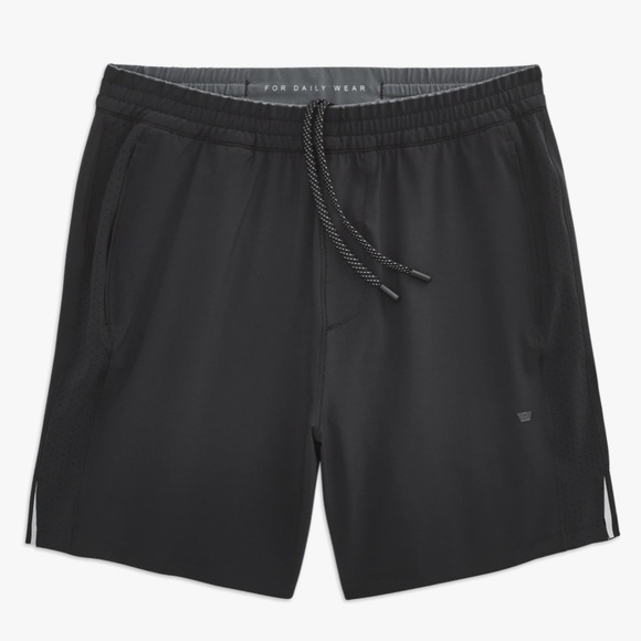 Mack Weldon Stratus Active Short Lined - Picture 1 of 8